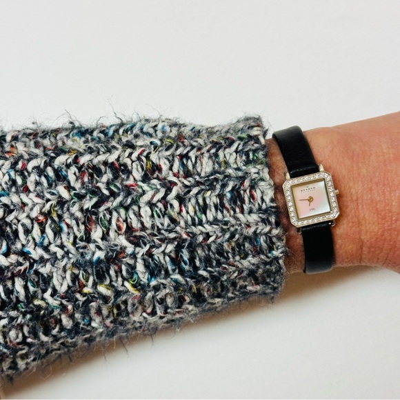 Skagen Tiny Face Women's Square Tank Watch Silver Leather Crystals 466SSLBCR - Picture 13 of 13